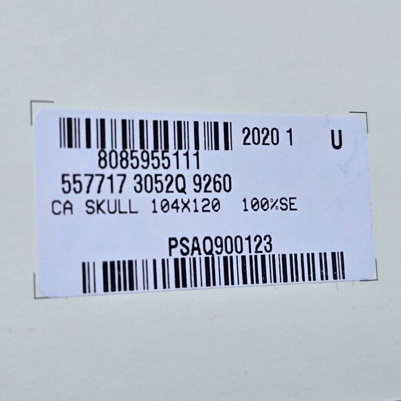 NWT 100% Silk Alexander McQueen Skull Scarf Black White - Picture 8 of 8